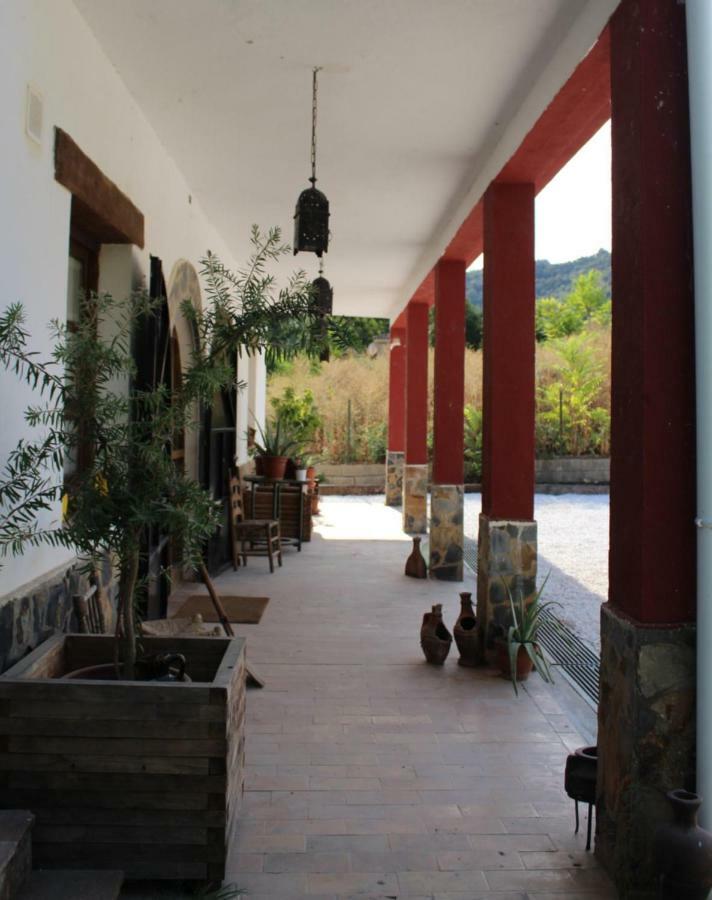 Апартаменты El Balcon Del Hueznar Казалла де ла Сиерра Экстерьер фото